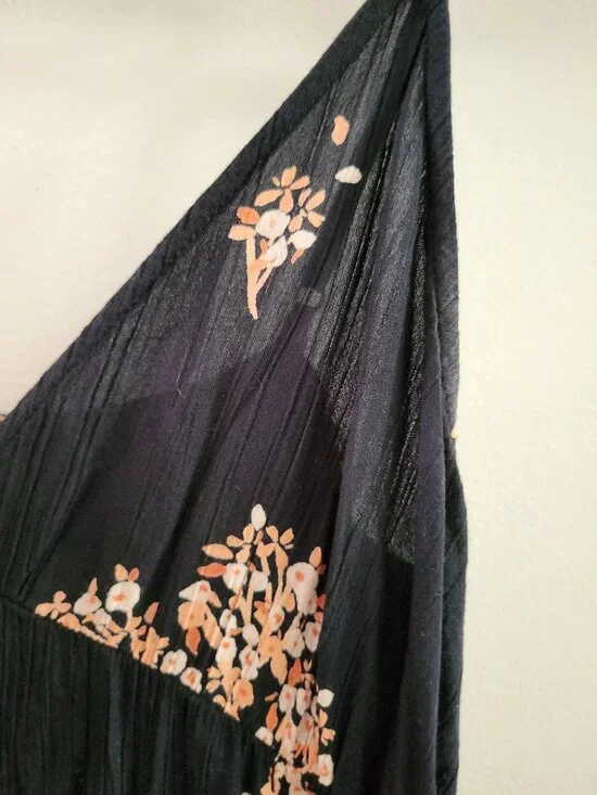 Billabong Sunbeams Floral Maxi Dress - Size Large - Black/Peach Bloom - Picture 5 of 8